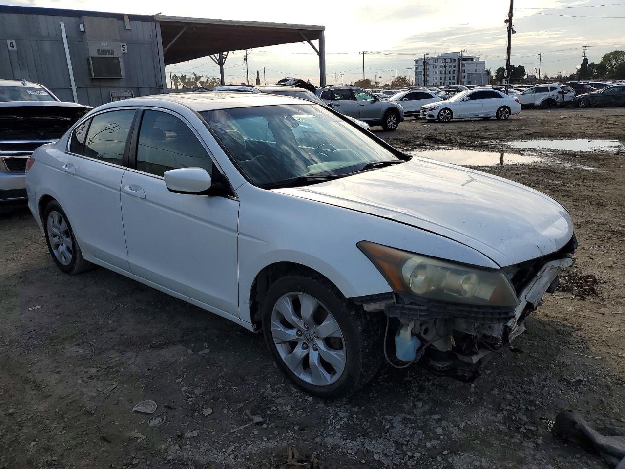 2010 Honda Accord - Image 4