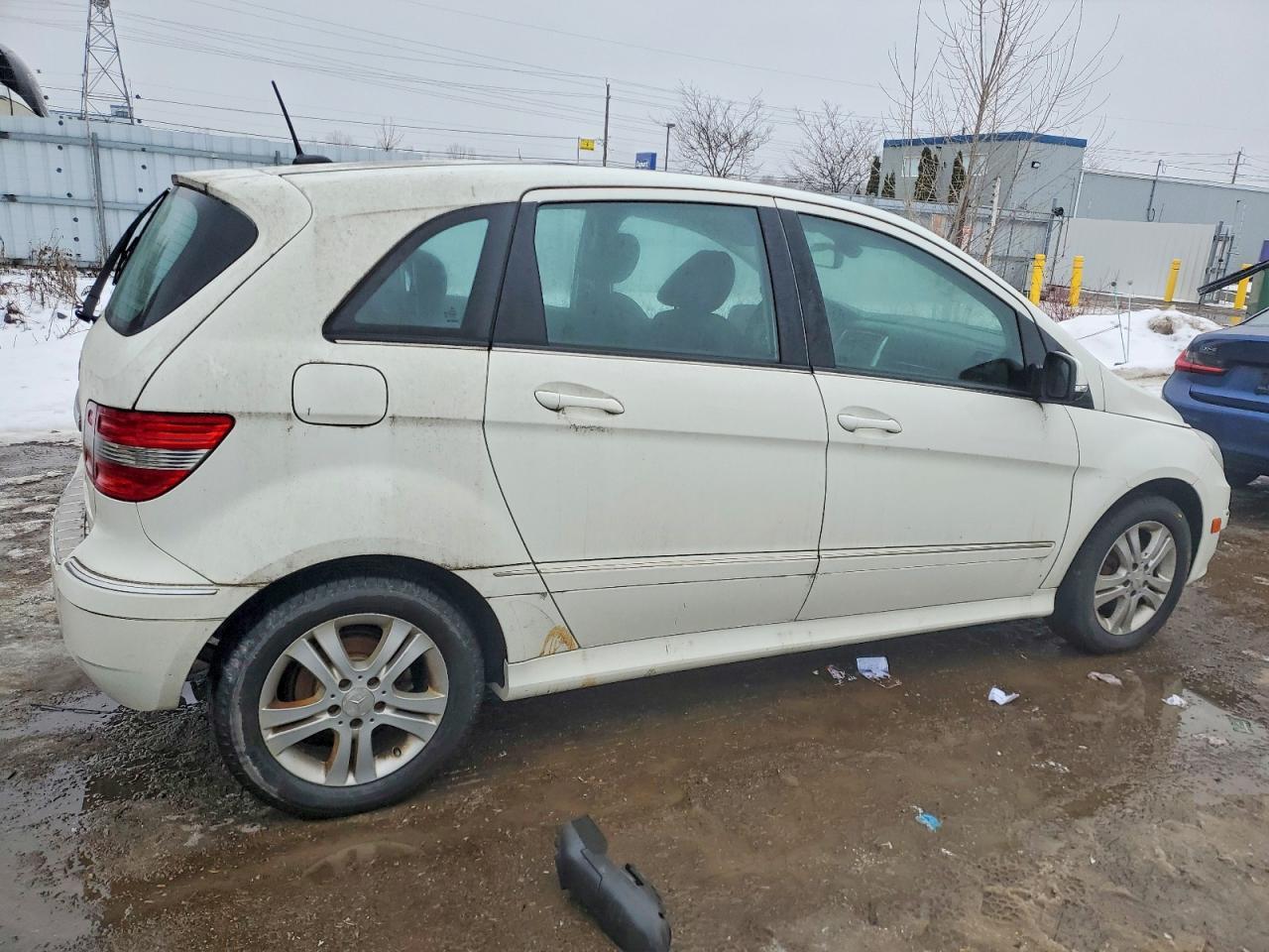 2009 Mercedes Benz B200 - Фото 3
