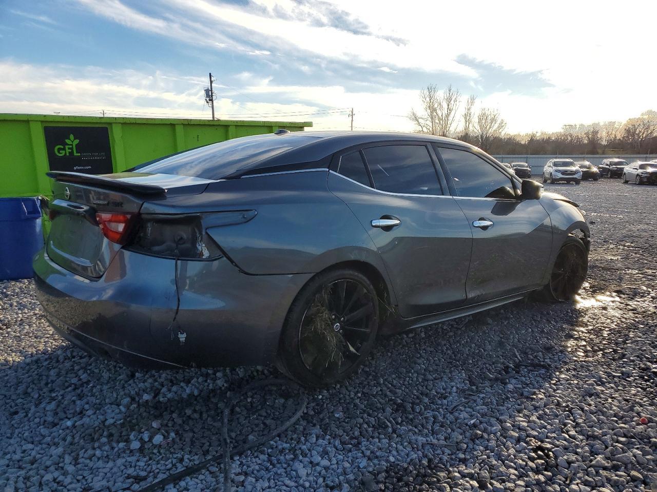 2018 Nissan Maxima 3.5 Sr - Image 3