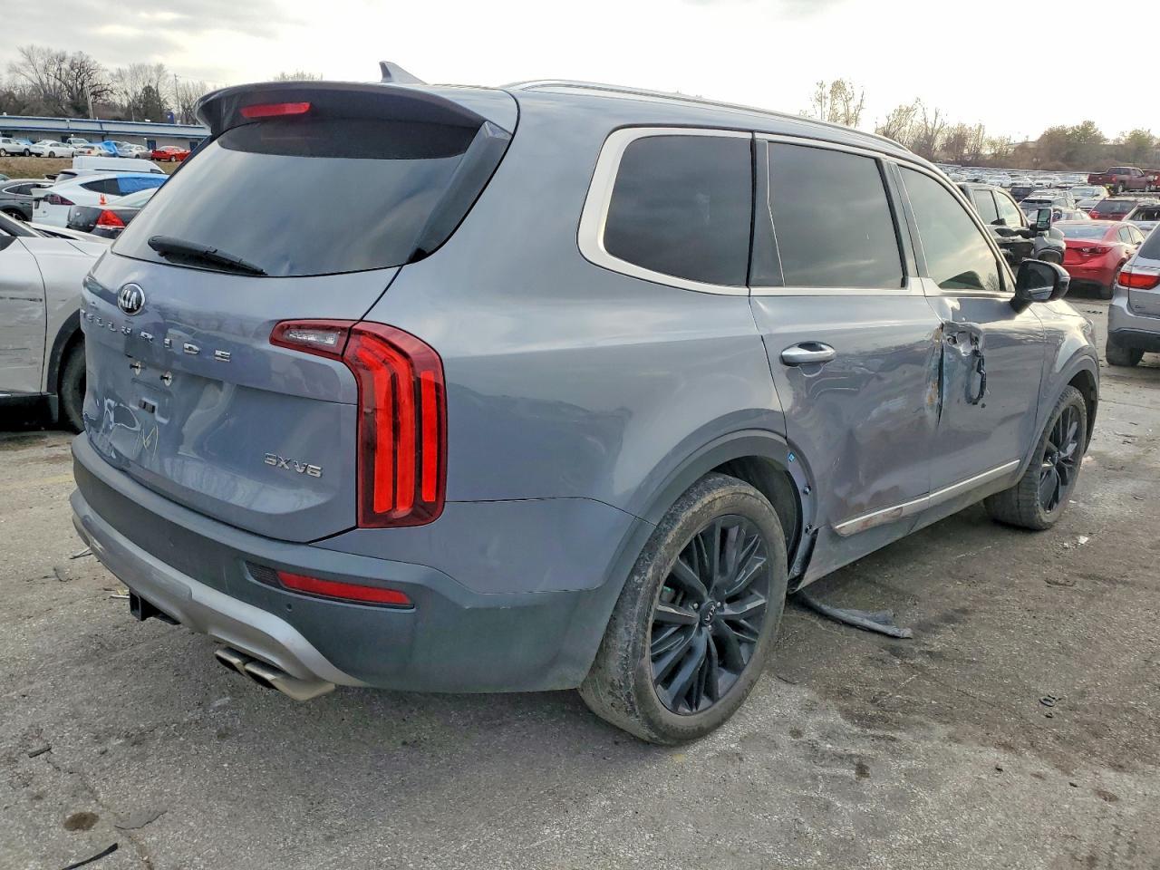 2021 Kia Telluride Sx - Фото 3