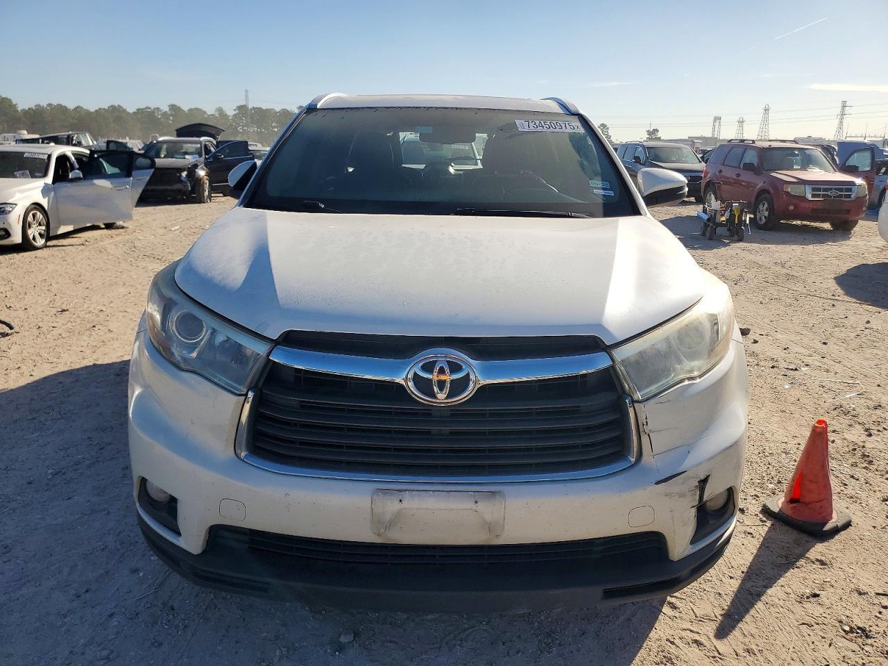 2016 Toyota Highlander Xle - Image 5