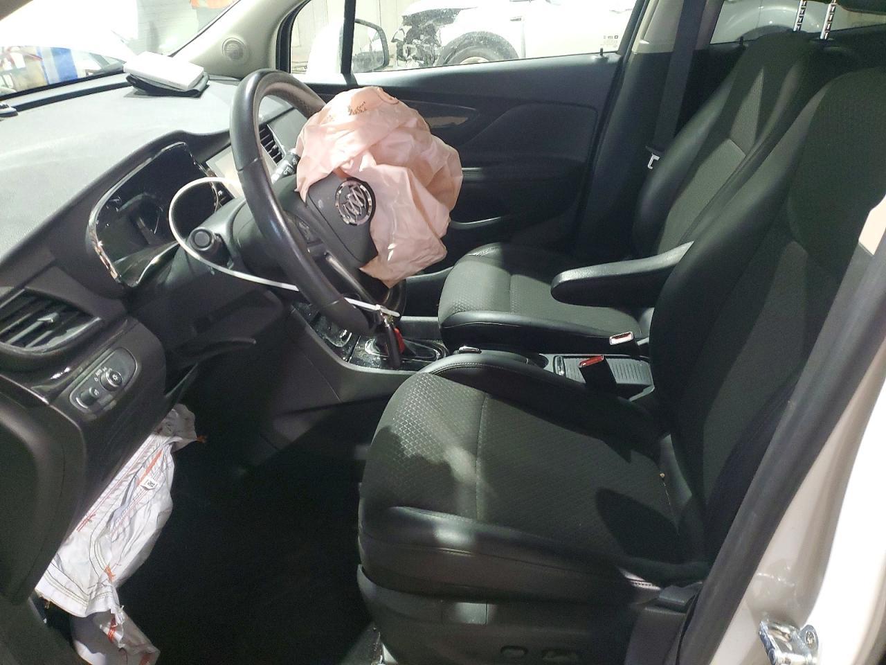2020 Buick Encore Preferred - Фото 7