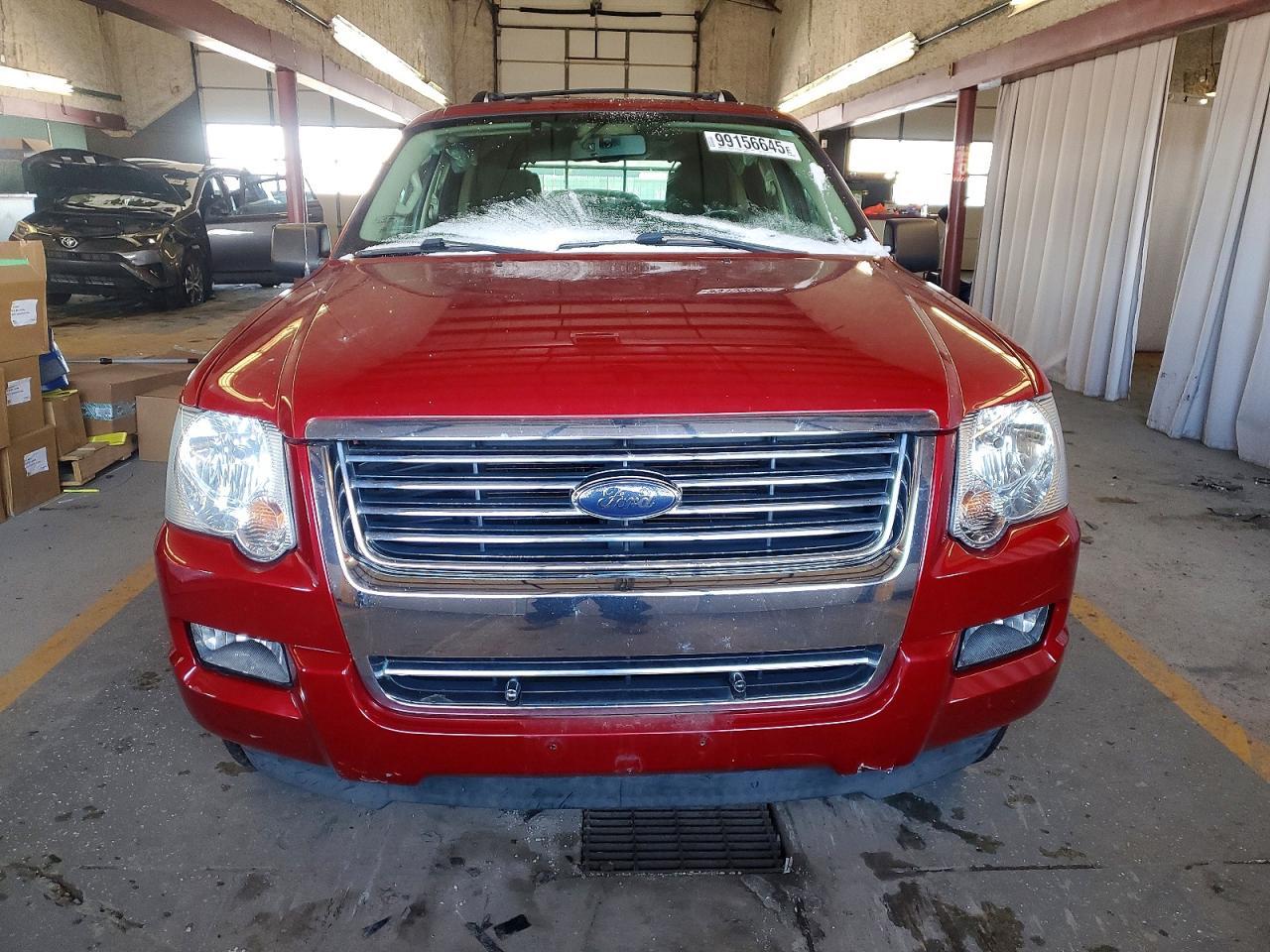 2010 Ford Explorer Xlt - Фото 5
