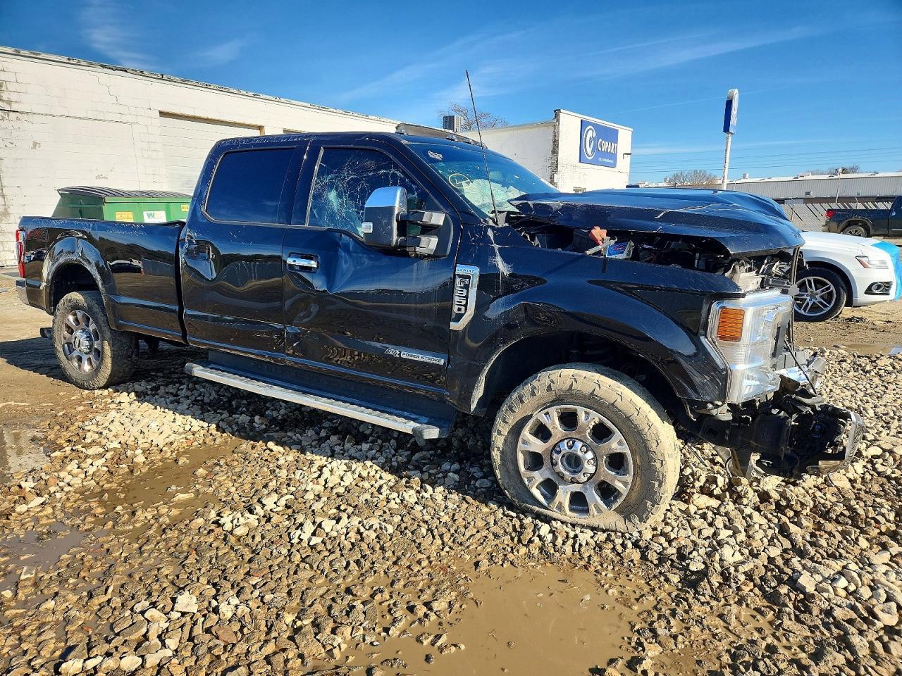 2022 Ford F350 Super Duty - Image 4