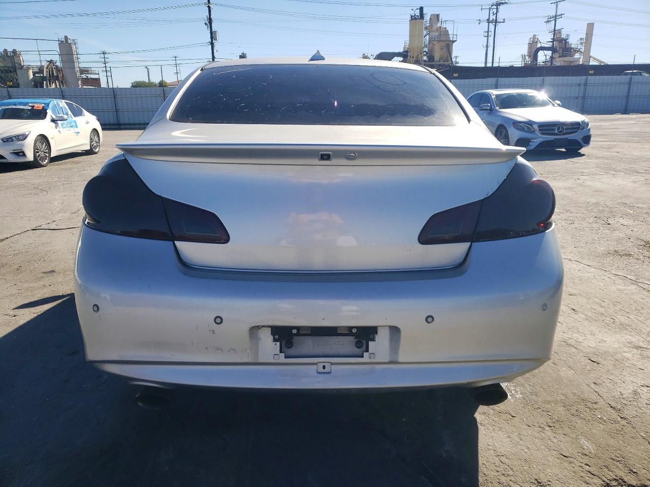 2010 Infiniti G37 Sedan Base - Фото 6