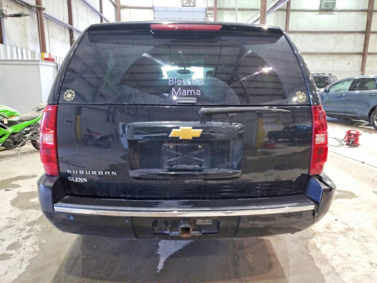 2014 Chevrolet Suburban K1500 Ltz - Image 6