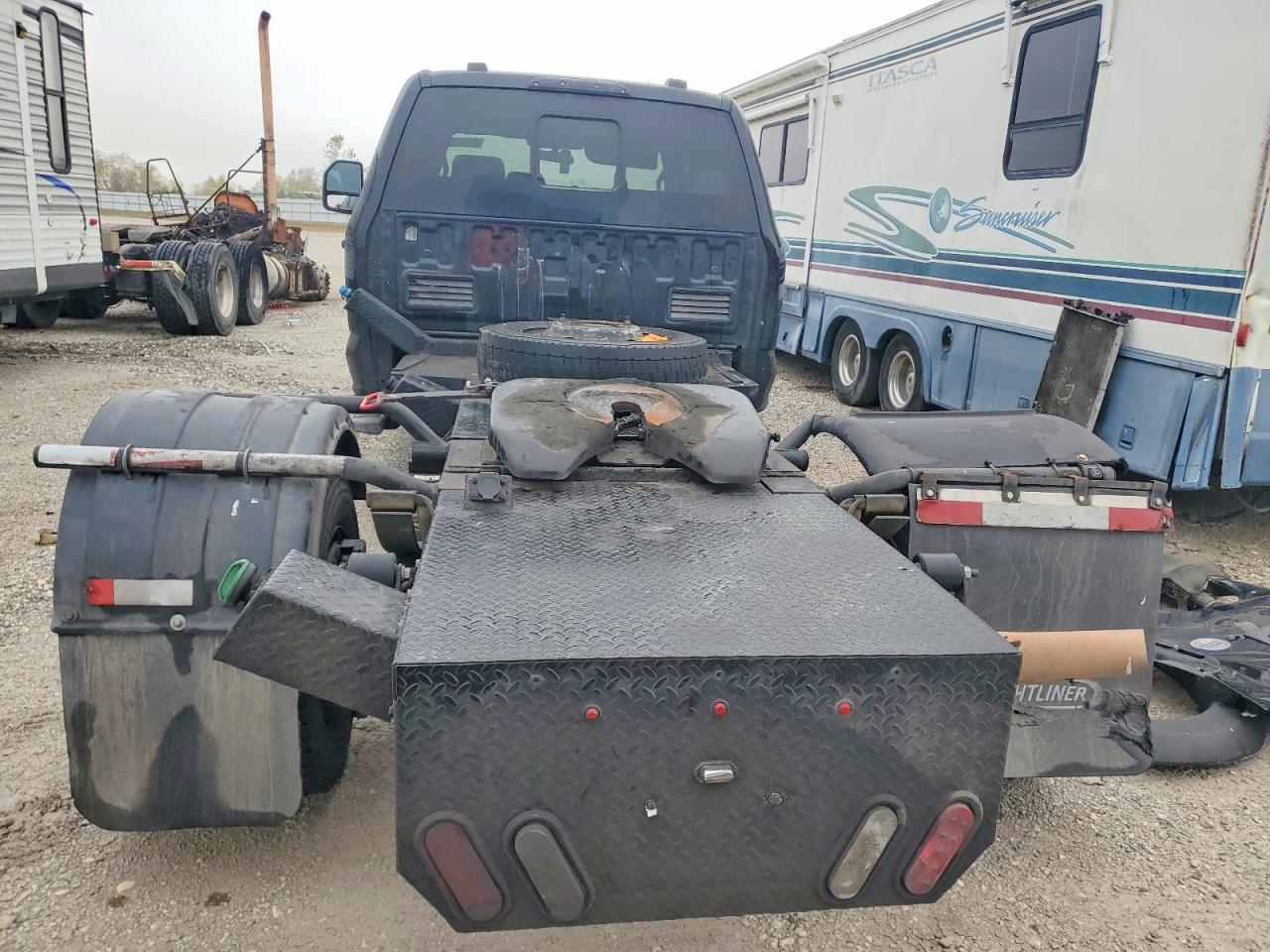 2024 Ford F550 Super Duty Truck Cab And Chassis - Фото 6