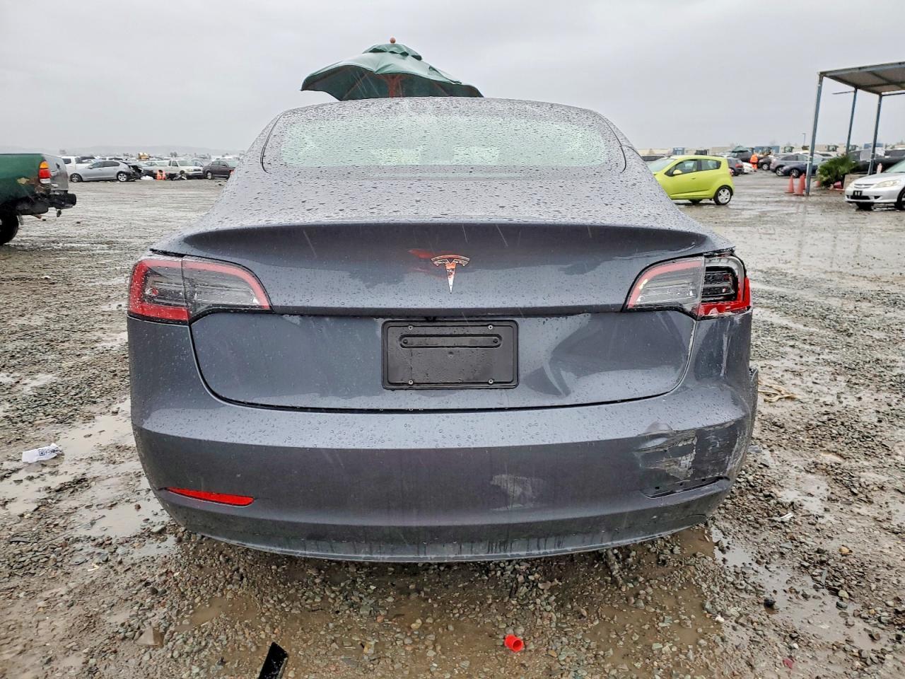 2023 Tesla Model 3 - Фото 6