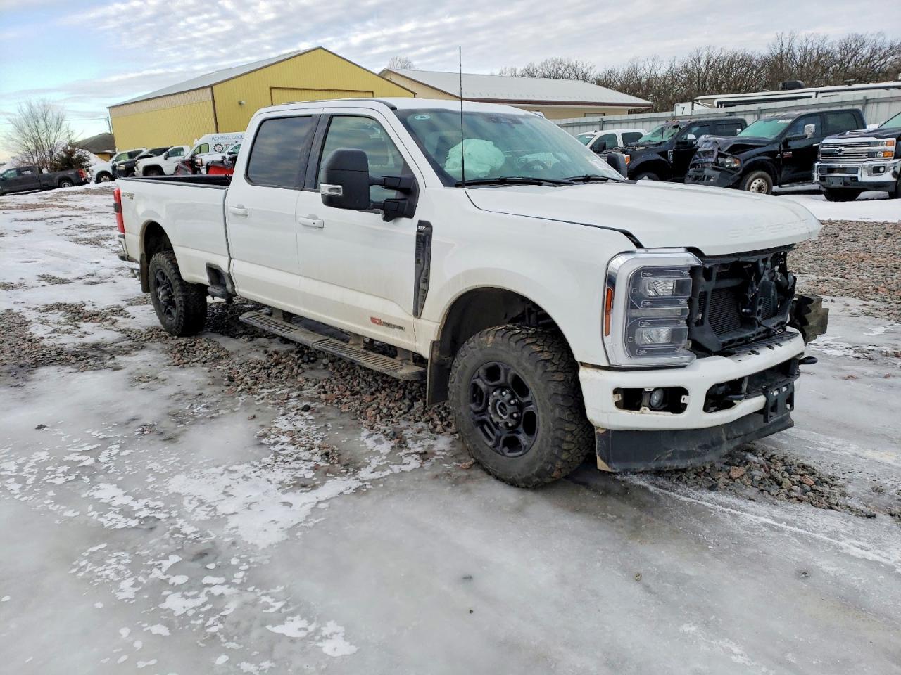 2024 Ford F250 Super Duty - Фото 4