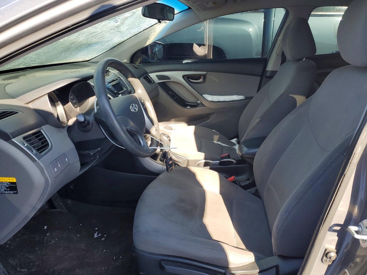 2014 Hyundai Elantra Se - Фото 7