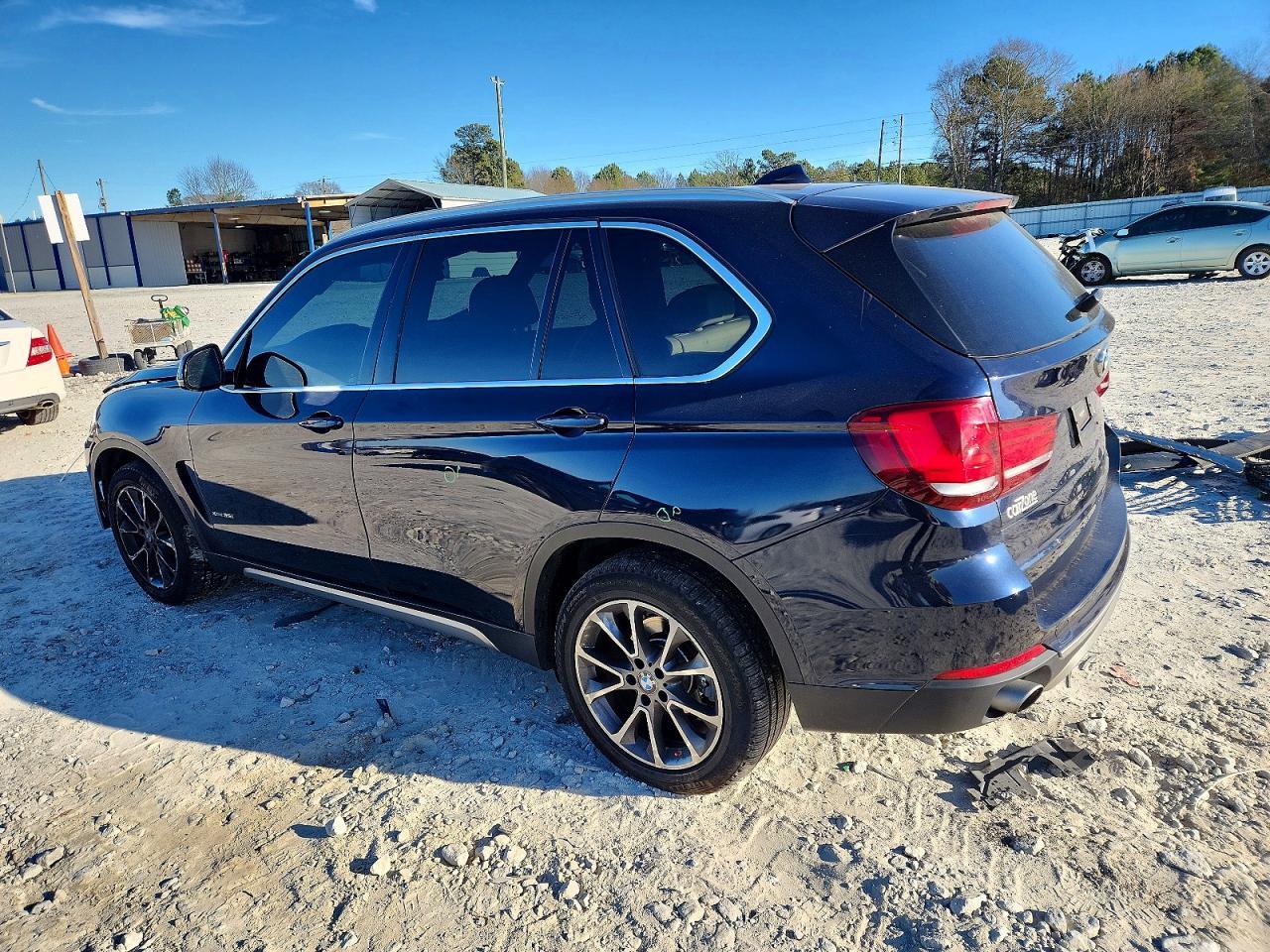 2017 BMW X5 xDrive35I - Фото 2