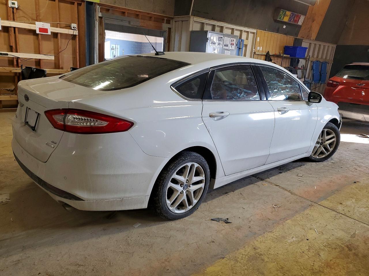 2013 Ford Fusion Se - Фото 3