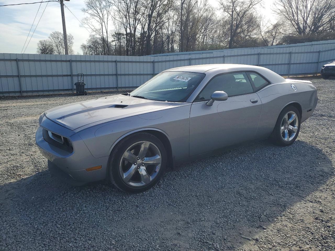 2014 Dodge Challenger Sxt