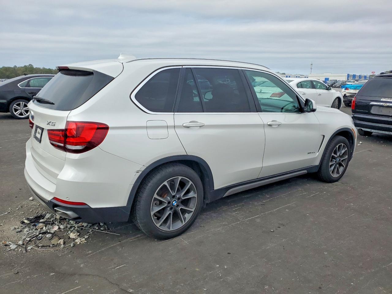 2016 BMW X5 Xdr40E - Фото 3