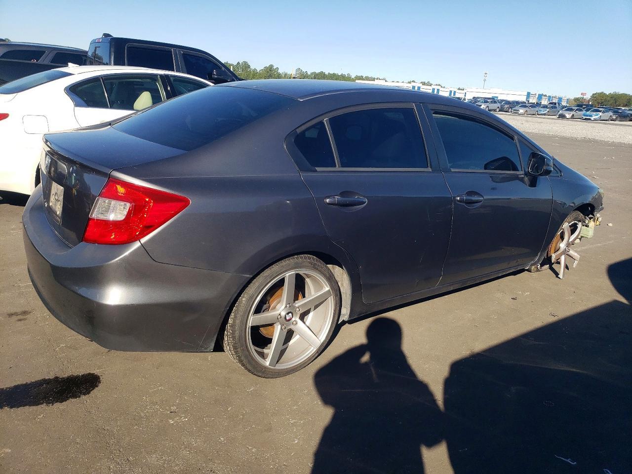 2012 Honda Civic Exl - Фото 3