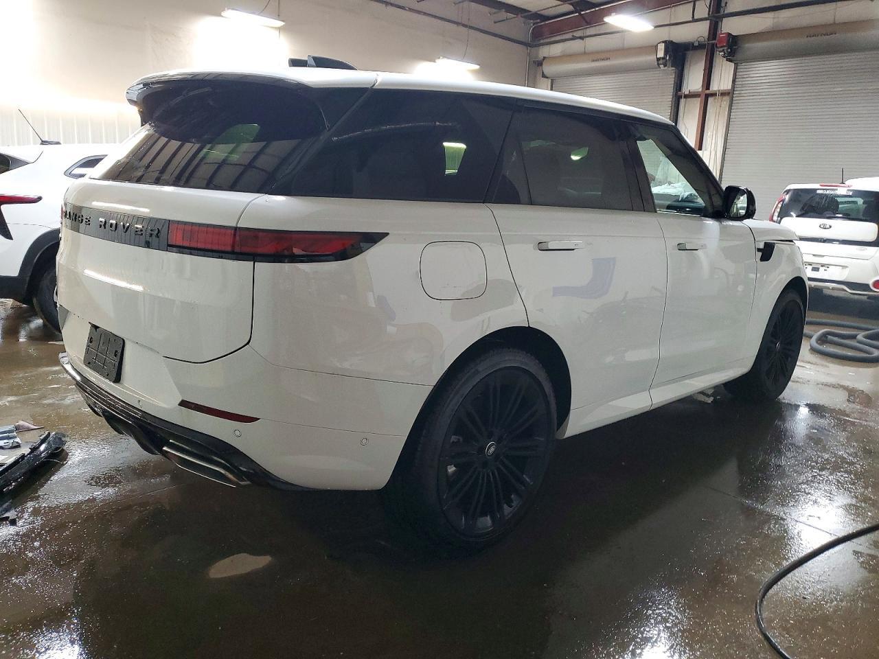 2025 Land Rover Range Rover Sport Dynamic Se - Фото 3