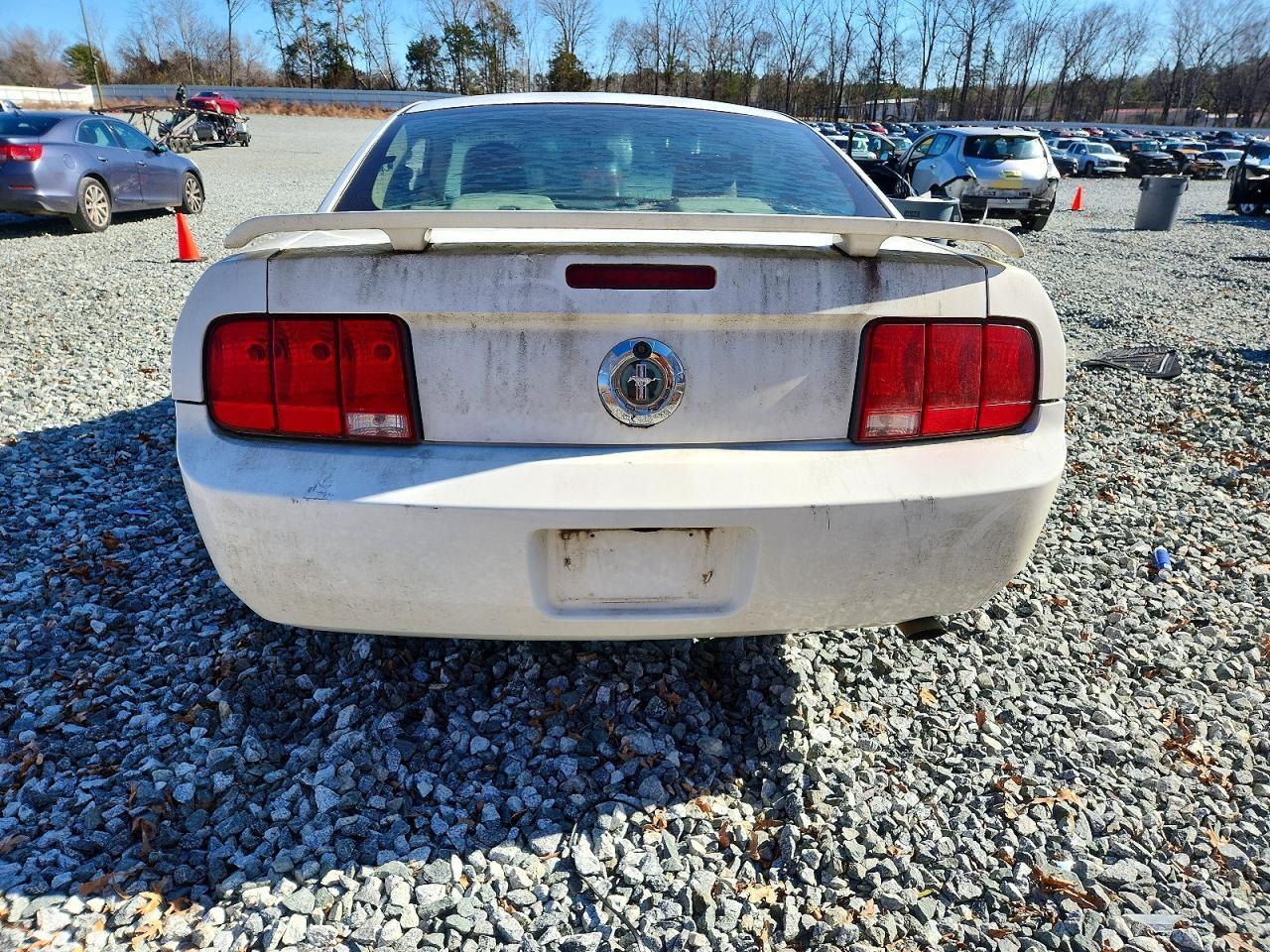 2006 Ford Mustang - Фото 6