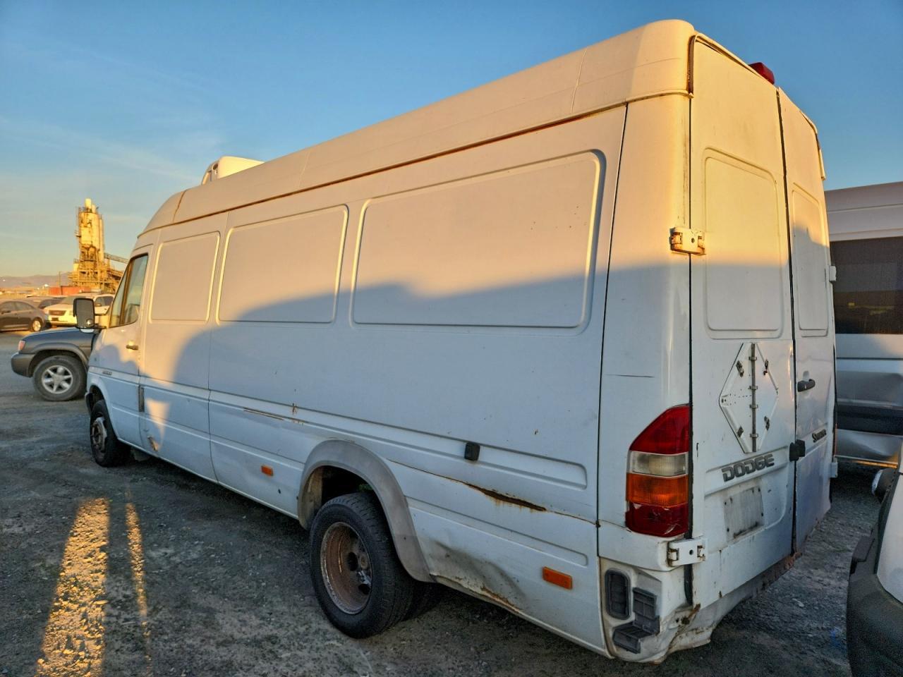 2006 Dodge Sprinter 3500 - Фото 2