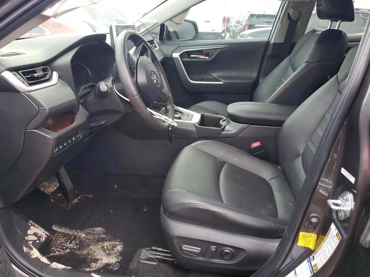 2022 Toyota Rav4 Hybrid - Image 7