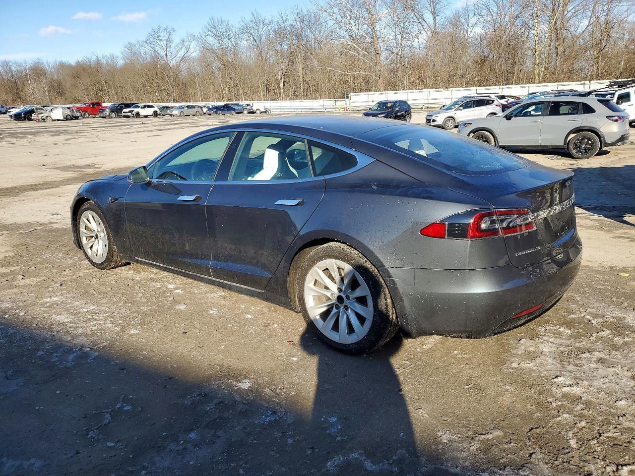 2017 Tesla Model S - Image 2