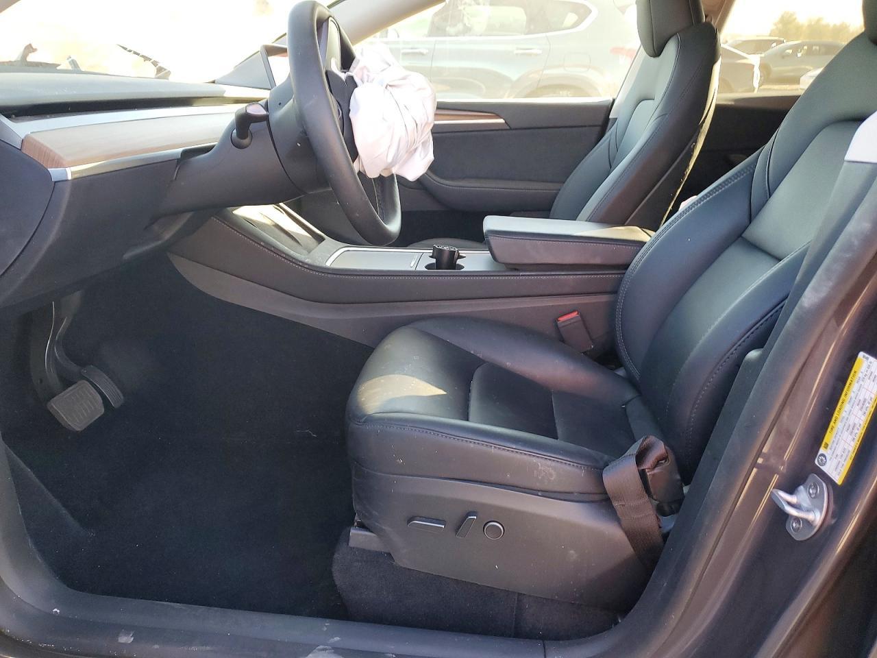 2023 Tesla Model Y - Фото 7