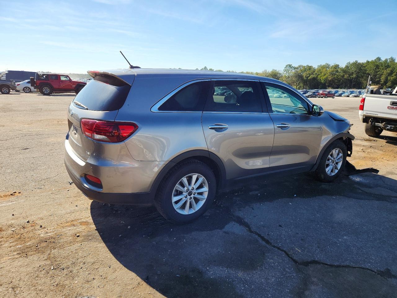 2019 Kia Sorento Lx - Фото 3