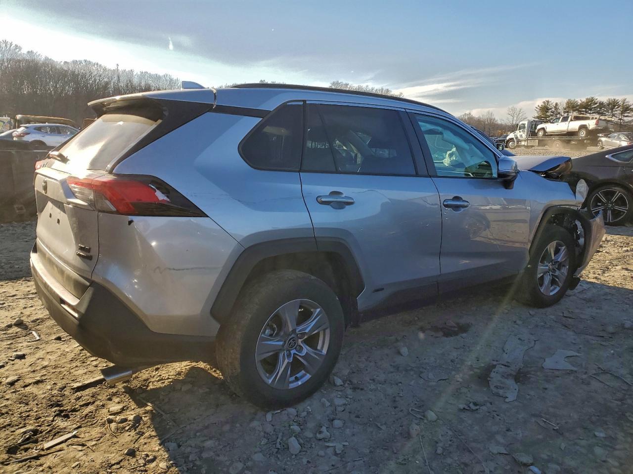 2024 Toyota Rav4 Xle - Image 3