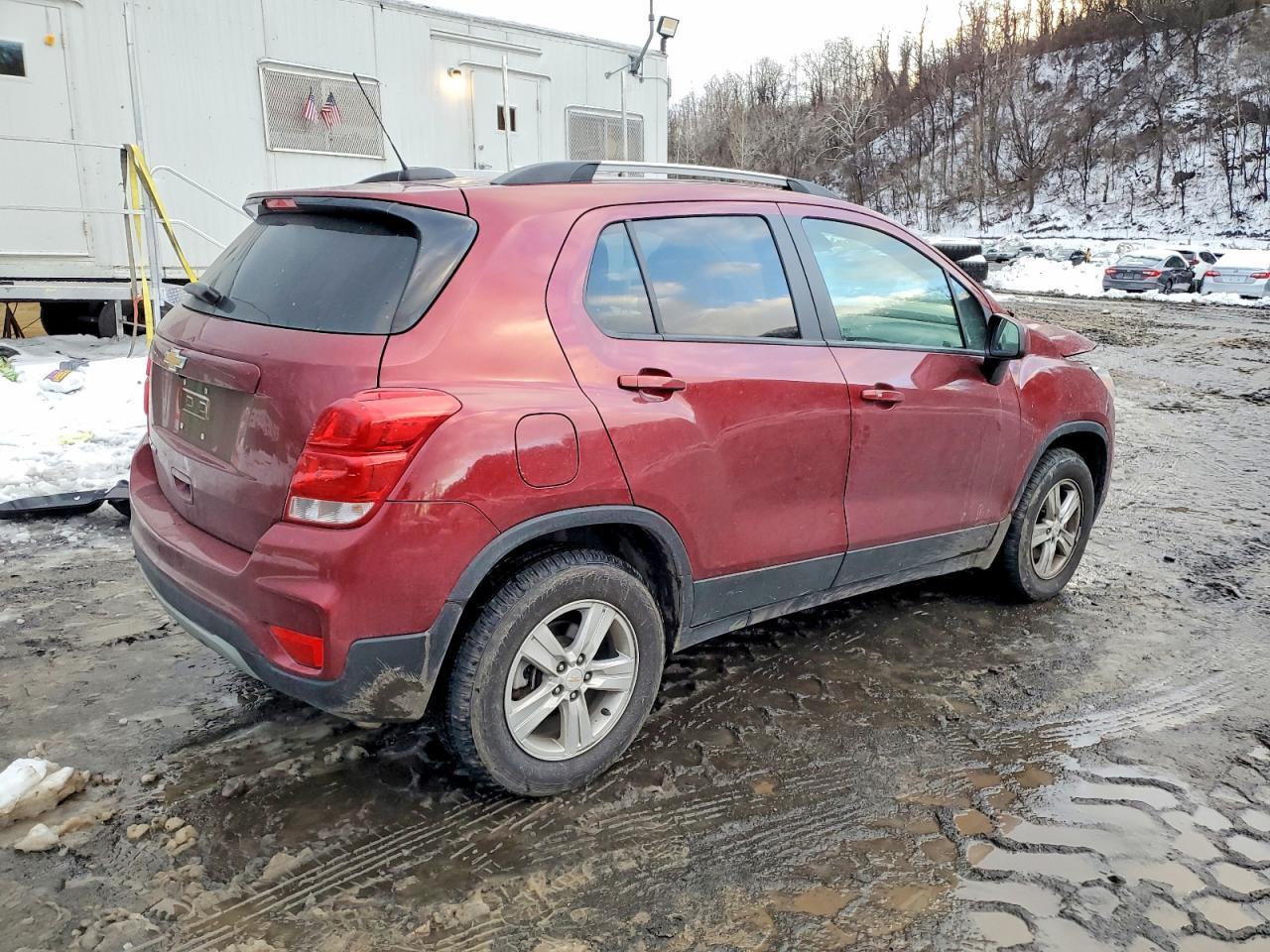 2022 Chevrolet Trax 1Lt - Image 3