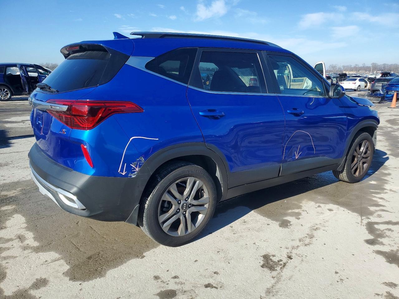 2021 Kia Seltos S - Фото 3