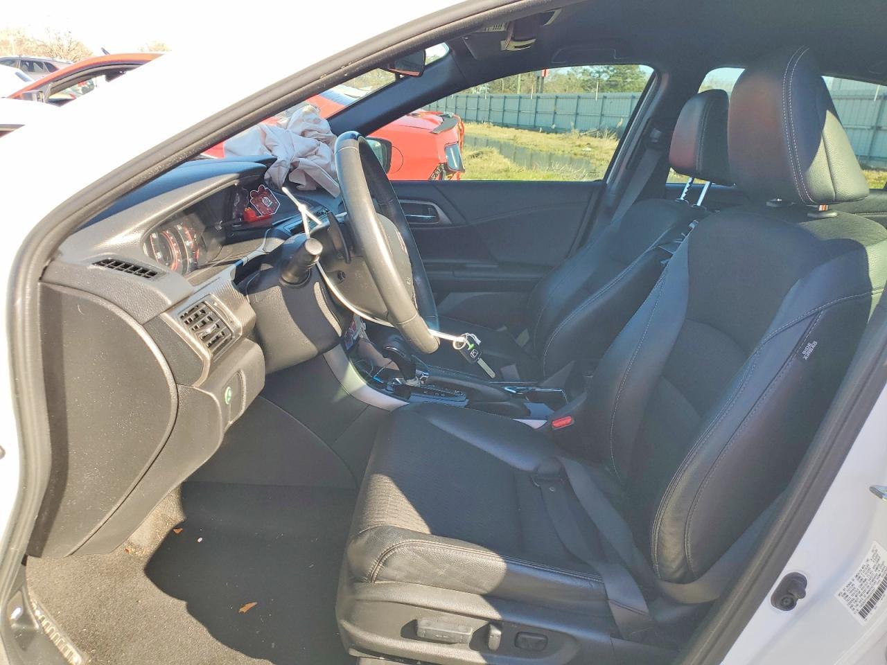 2017 Honda Accord Sport - Image 7