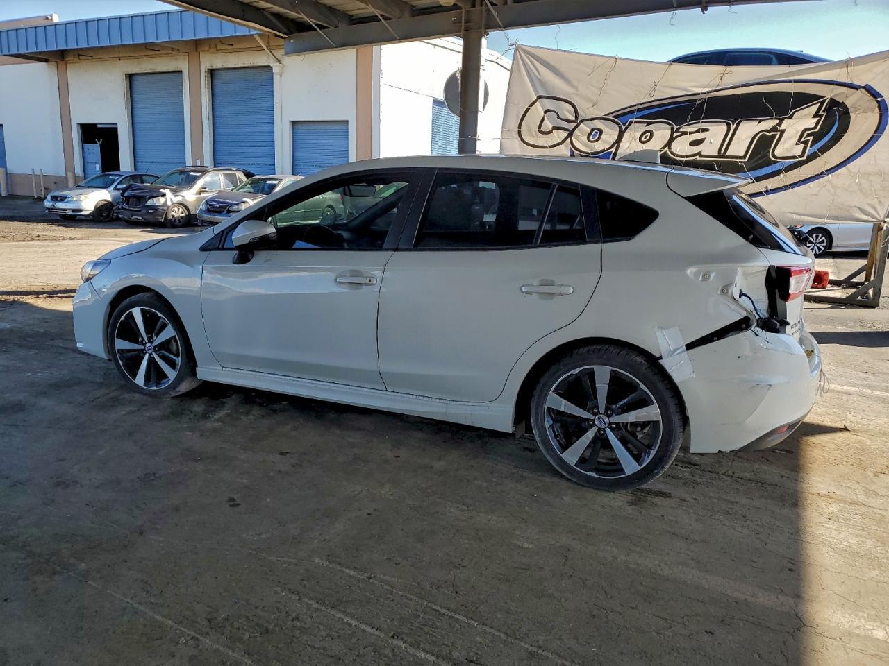 2018 Subaru Impreza Sport - Фото 2