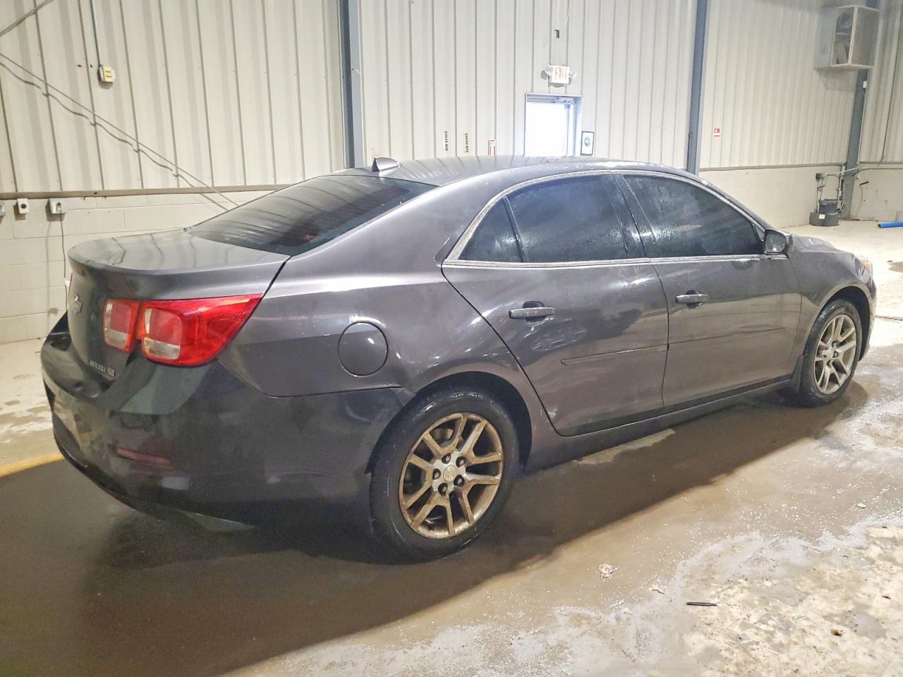 2013 Chevrolet Malibu 1Lt - Image 3