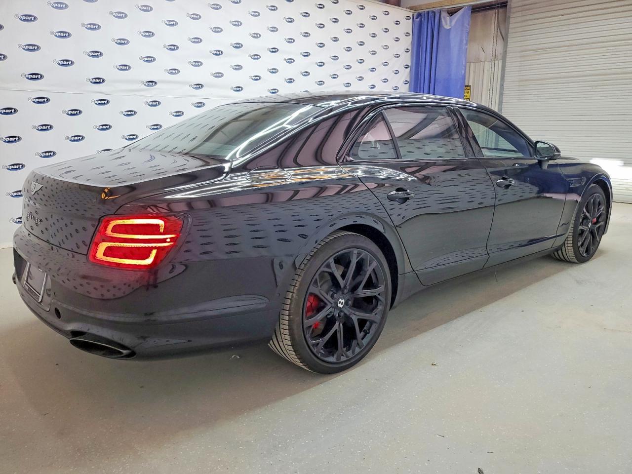 2024 Bentley Flying Spur - Фото 3