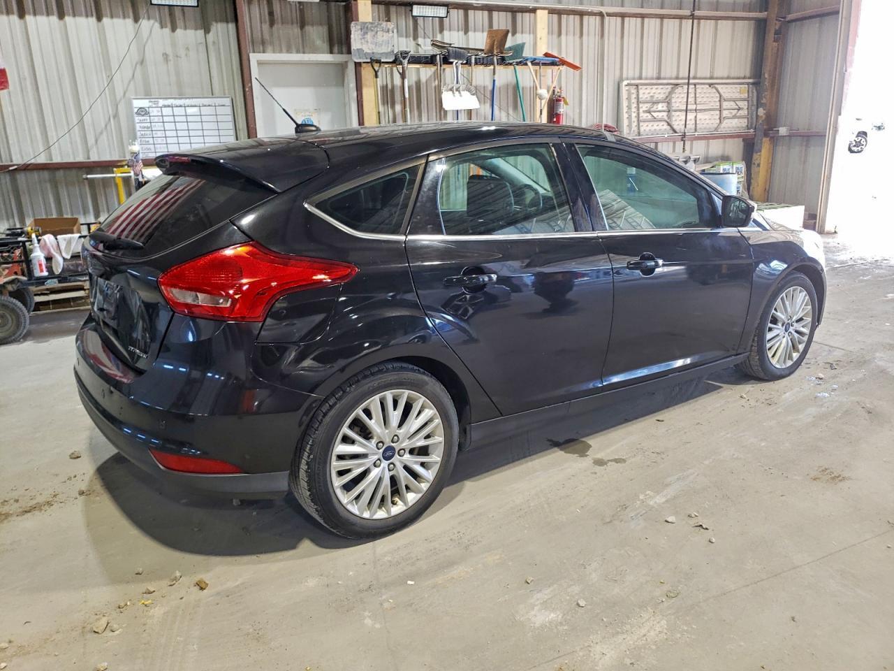 2015 Ford Focus Titanium - Фото 3