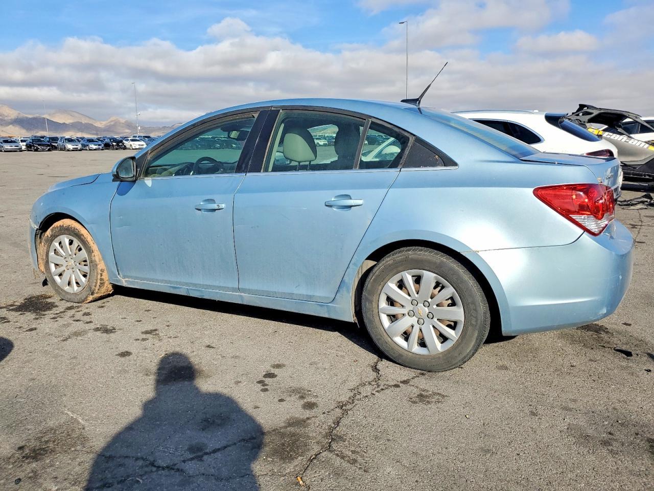 2011 Chevrolet Cruze Lt - Фото 2