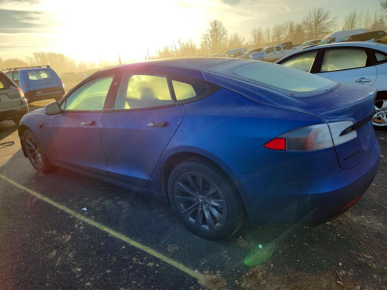 2019 Tesla Model S - Image 2
