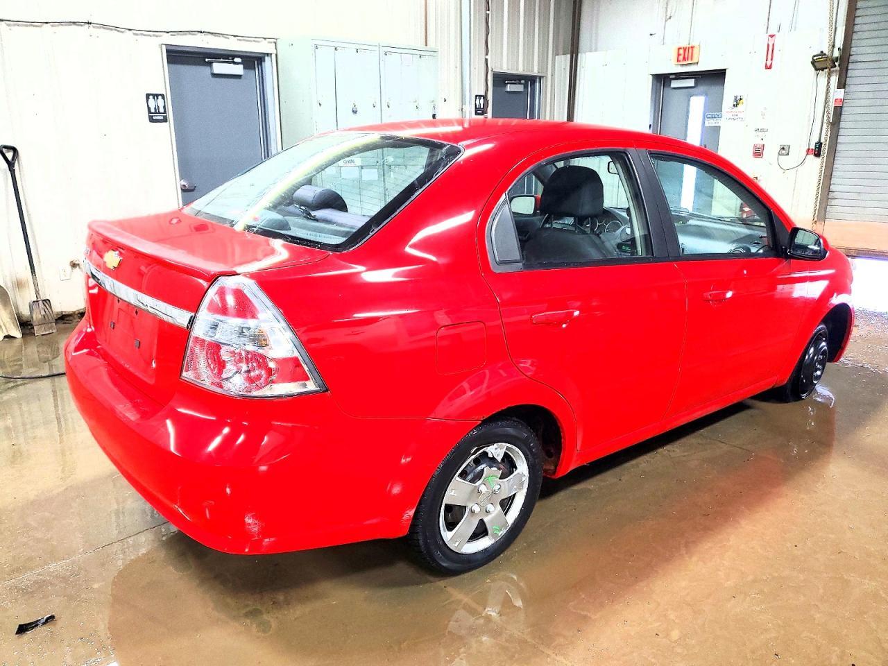 2010 Chevrolet Aveo Ls - Image 3