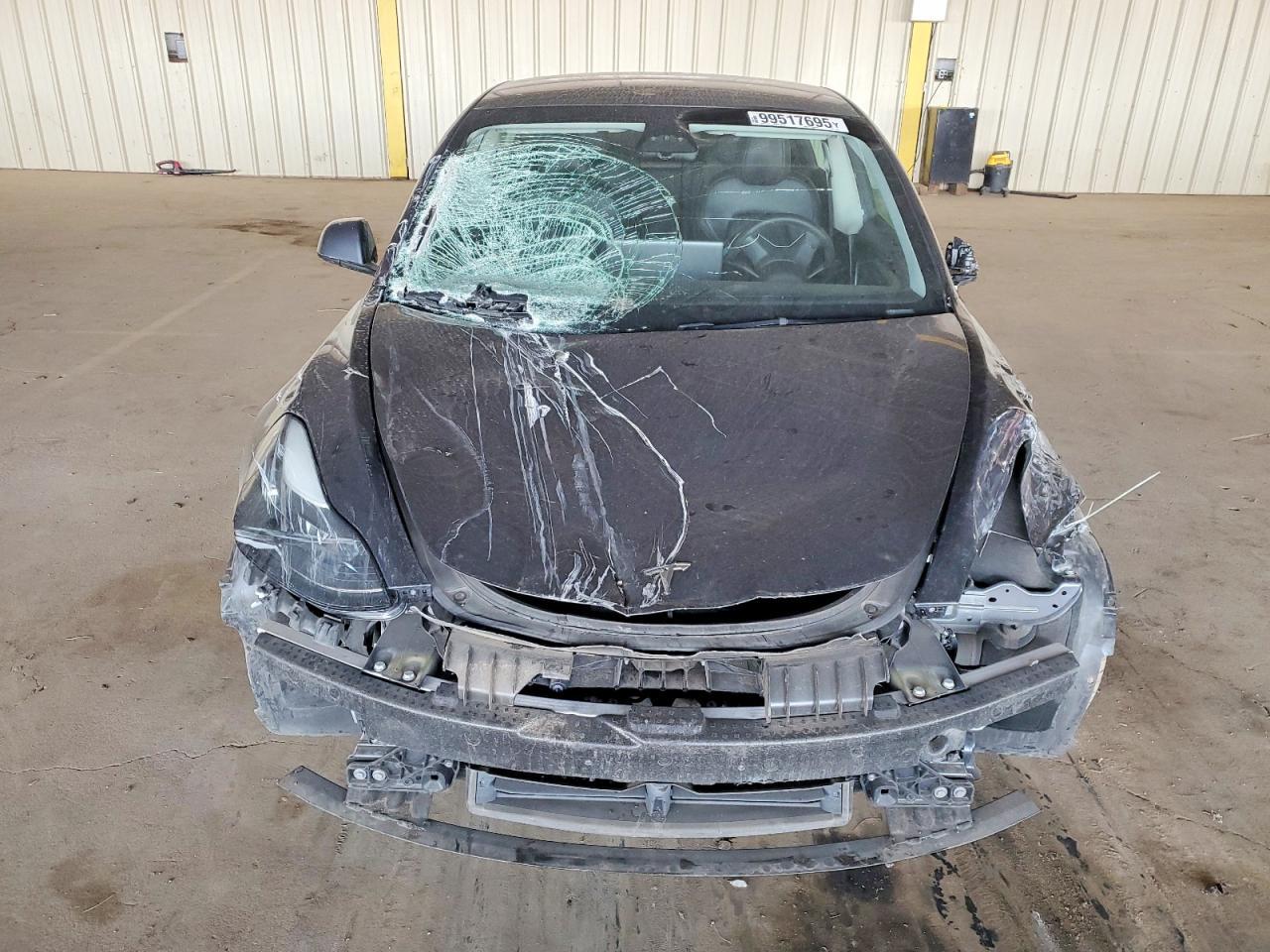 2023 Tesla Model 3 - Фото 5