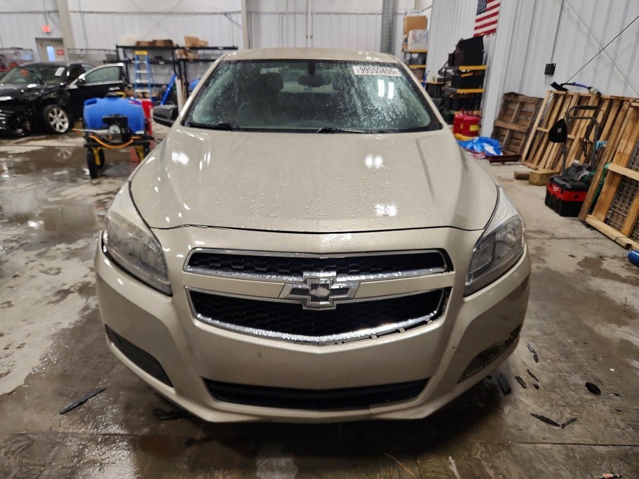2013 Chevrolet Malibu Ls - Фото 5