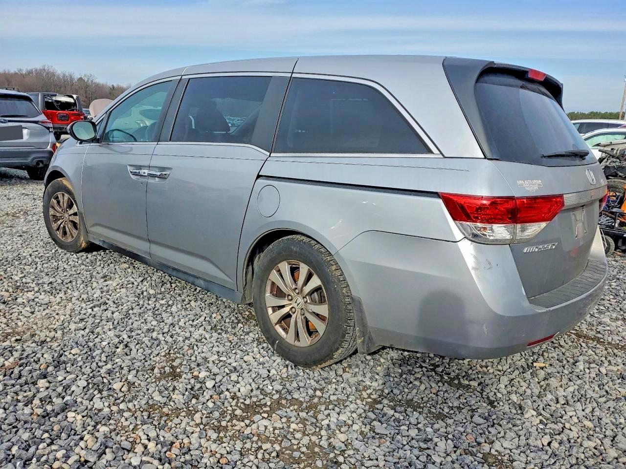 2016 Honda Odyssey Exl - Image 2