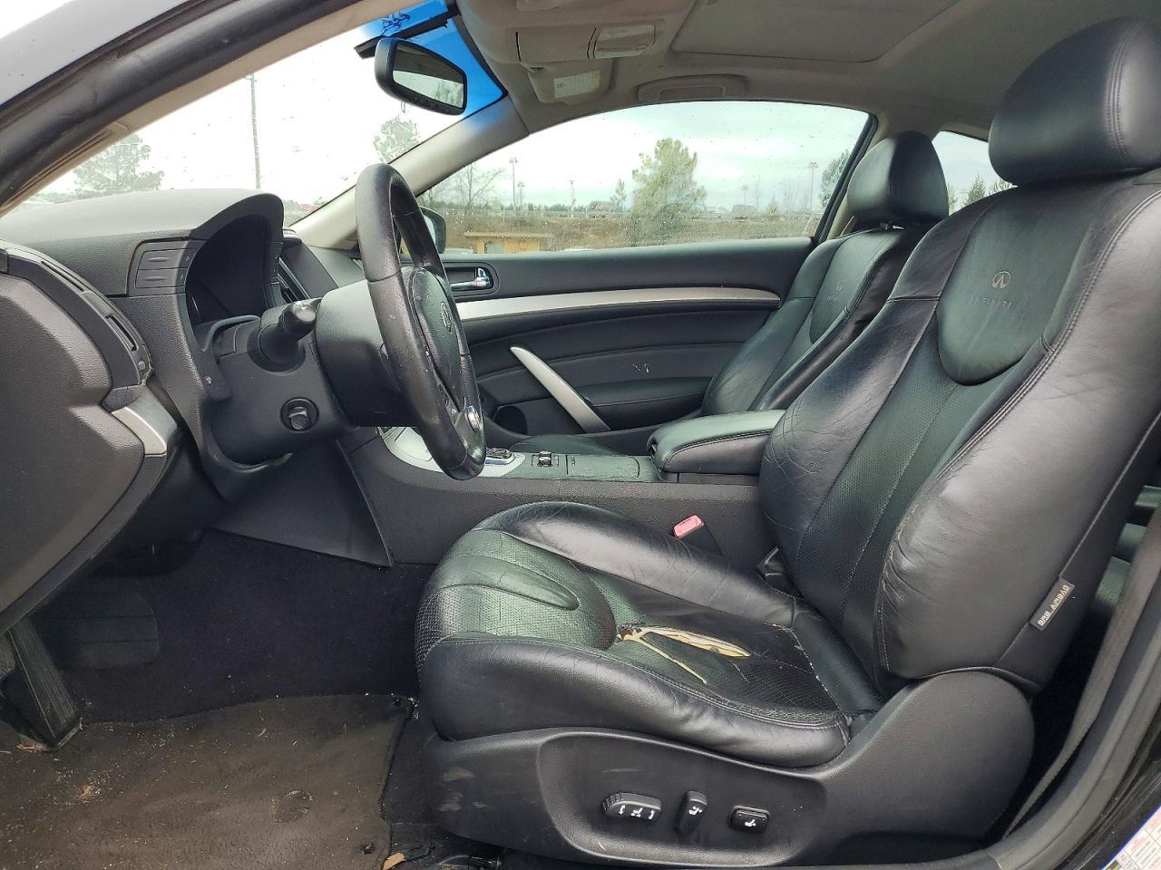 2009 Infiniti G37 Base - Image 7