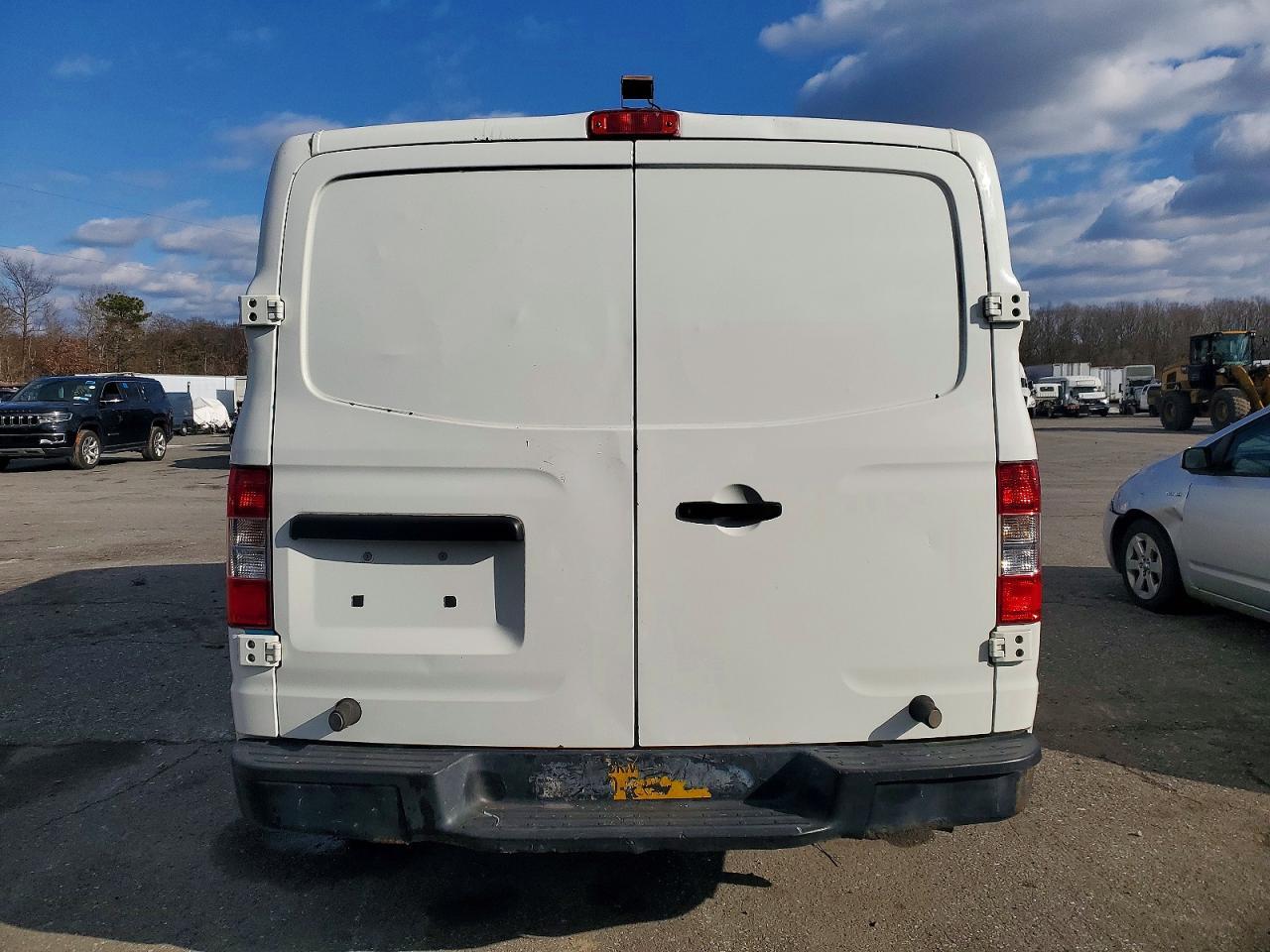 2015 Nissan Nv 1500 - Image 6