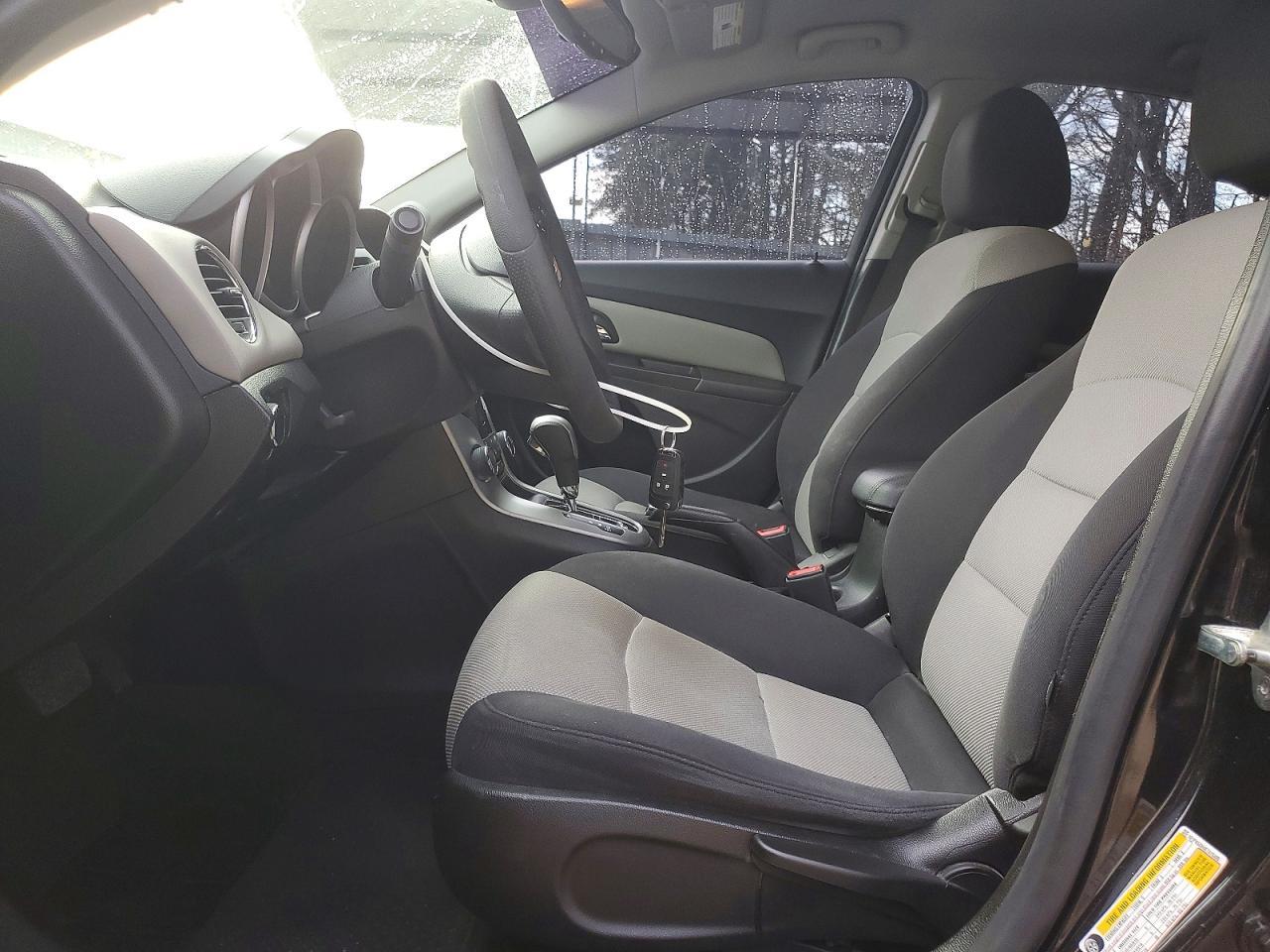 2014 Chevrolet Cruze Ls - Фото 7