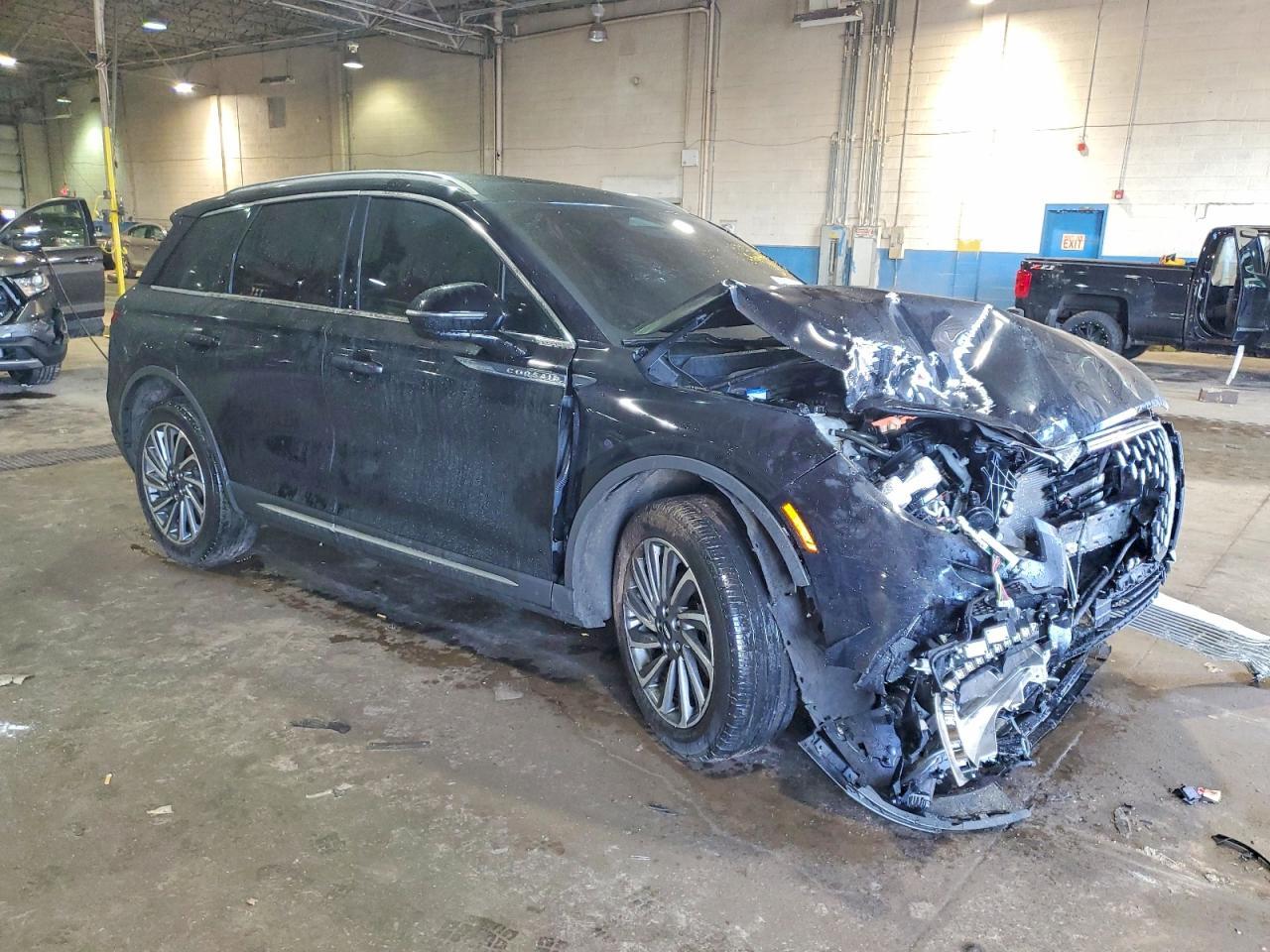 2023 Lincoln Corsair Reserve - Фото 4