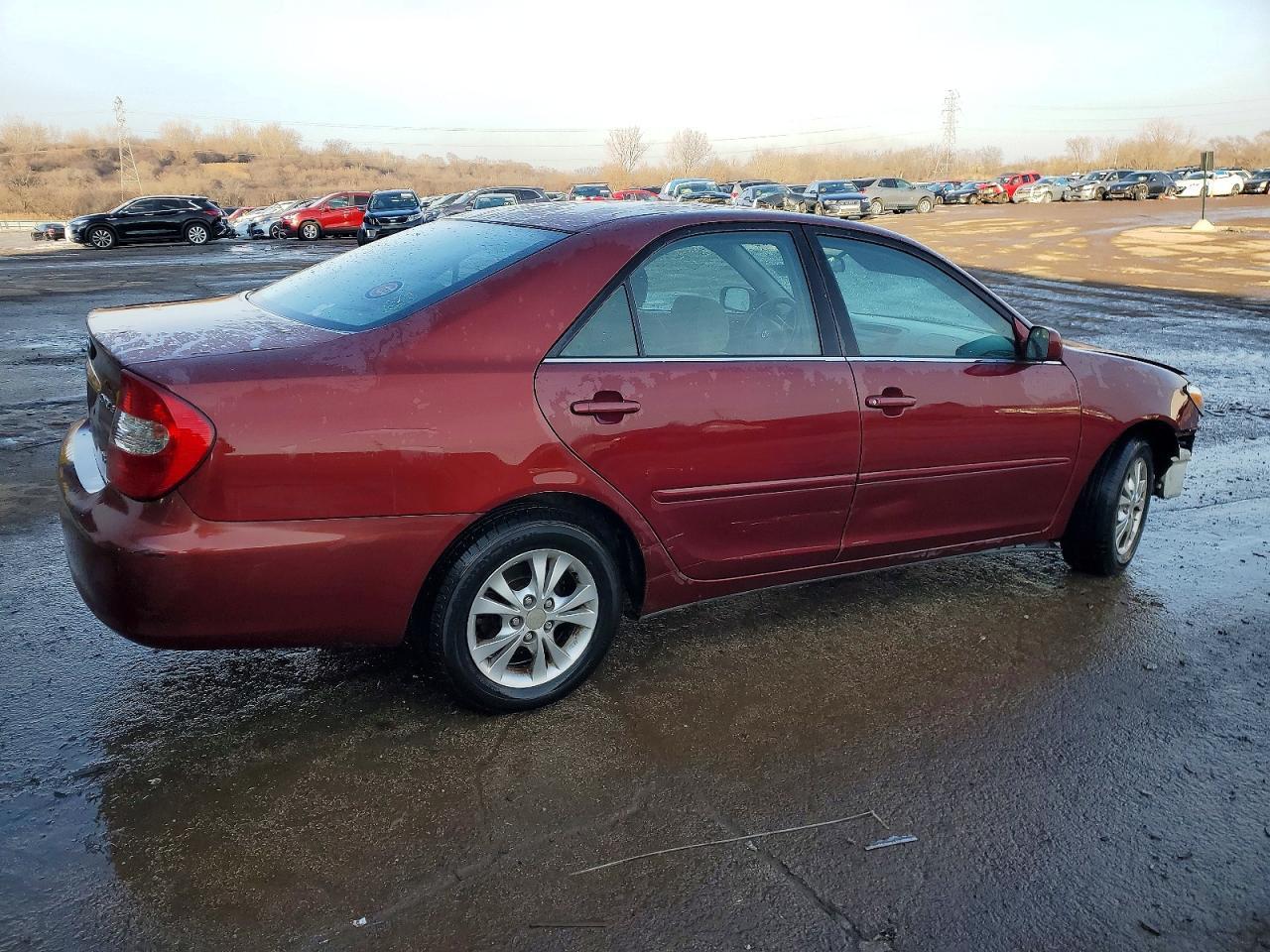 2004 Toyota Camry Le - Image 3