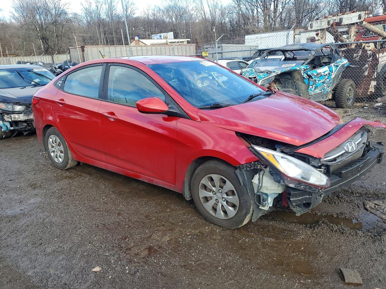 2016 Hyundai Accent Se - Фото 4