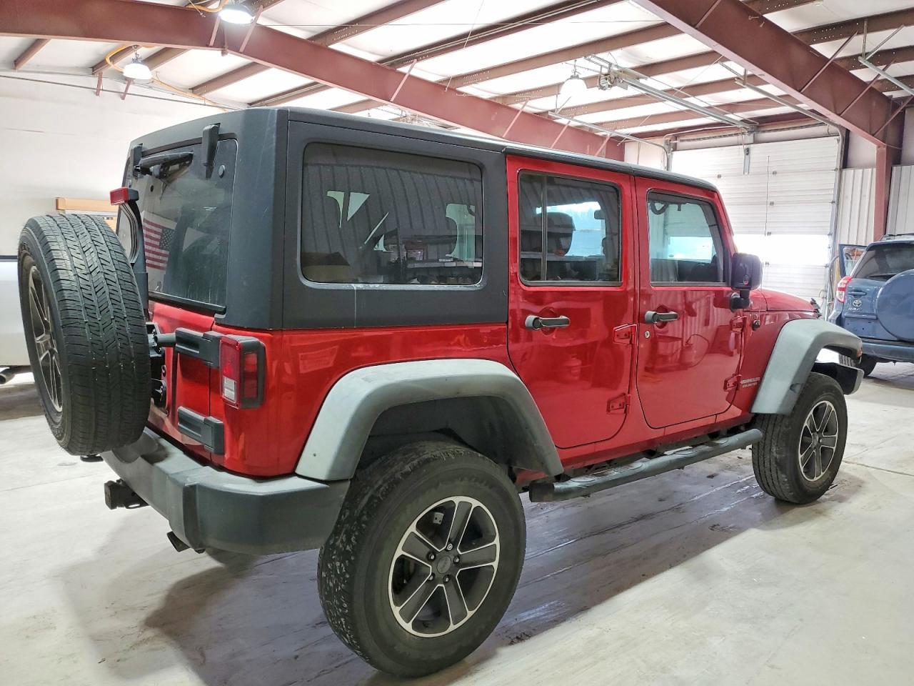 2011 Jeep Wrangler Unlimited Sport - Фото 3
