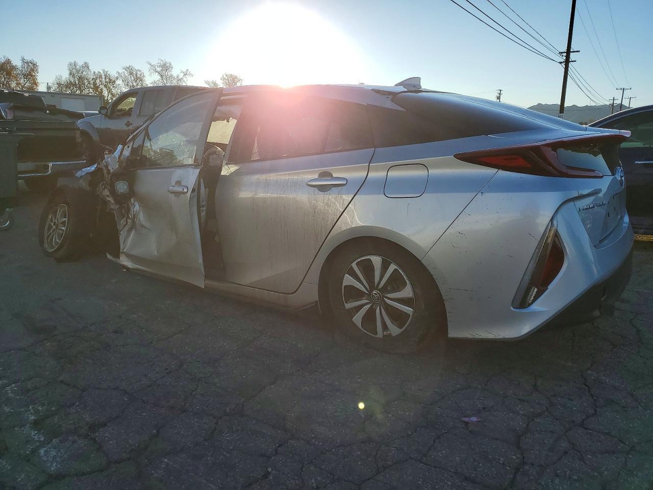 2017 Toyota Prius Prime - Image 2