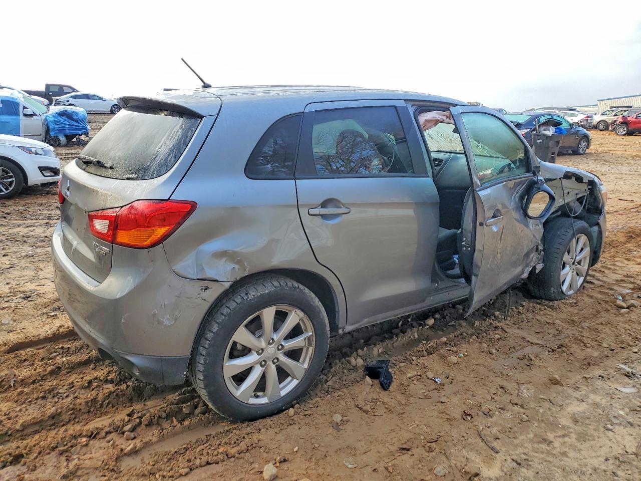 2015 Mitsubishi Outlander Sport Es - Фото 3