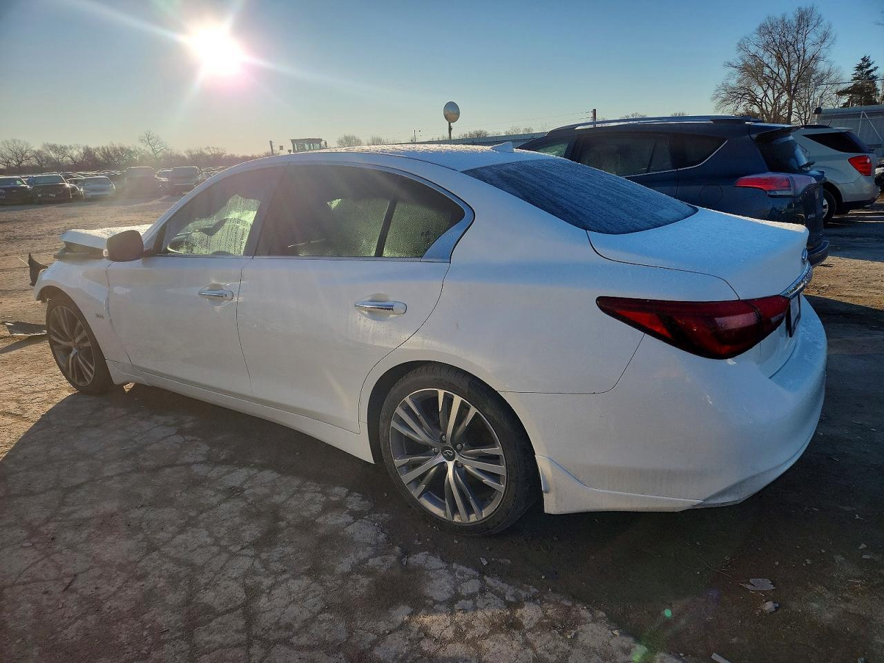 2018 Infiniti Q50 Luxe - Image 2